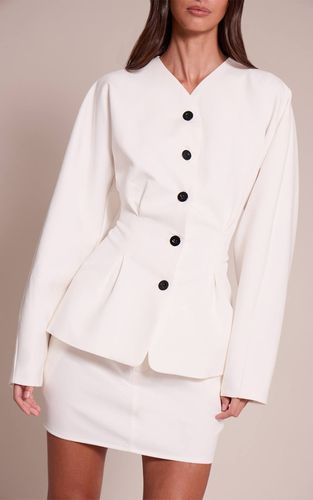 Cream Jupe Micro Mini Ajustée Tissée | Taille 42 - PrettyLittleThing - Modalova