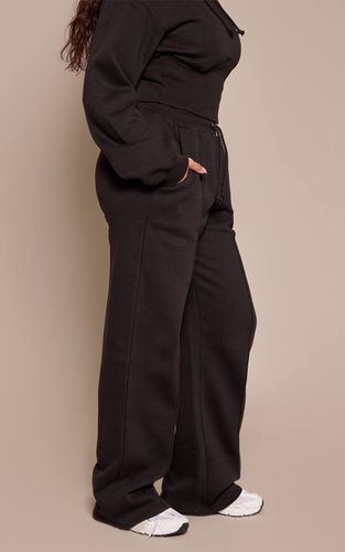 Black Jogger Large Shape En Molleton Avec Détails De Coutures Sur Le Devant | Taille 36 - PrettyLittleThing - Modalova