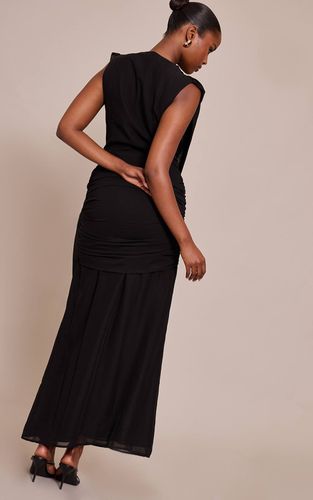 Black Robe Longue Drapée En Mousseline À Décolleté Plongeant | Taille 32 - PrettyLittleThing - Modalova
