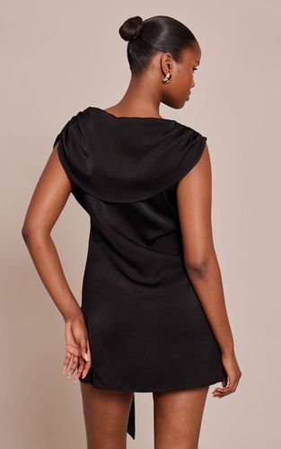 Black Robe Courte Droite En Satin Avec Détail Nœud | Taille 32 - PrettyLittleThing - Modalova