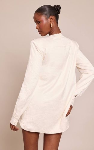 Cream Robe Smock Mini Texturée À Manches Longues | Taille 32 - PrettyLittleThing - Modalova