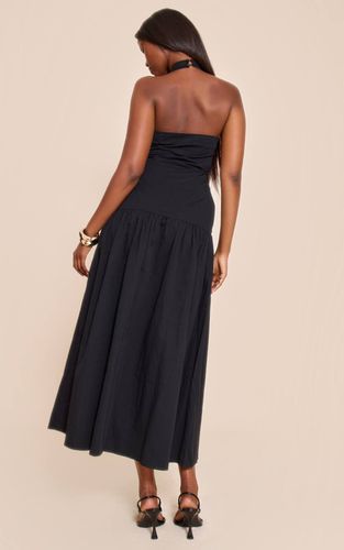 Black Robe Longue Tissée À Détails Froncés | Taille 32 - PrettyLittleThing - Modalova