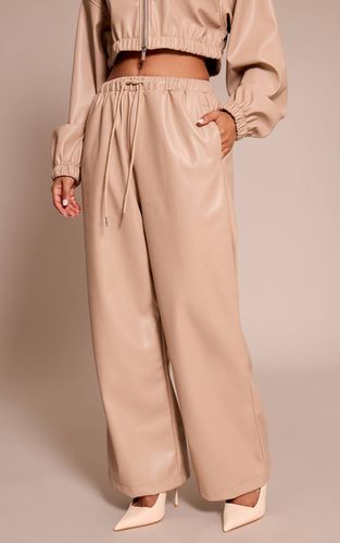 Pantalon Large Taille Élastiquée En Synthétiquecuir Petite Taille Ensemble Coordonné | Taille 36 - PrettyLittleThing - Modalova
