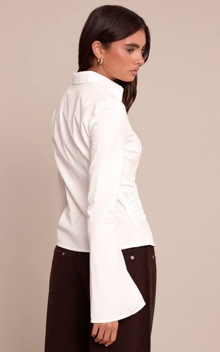 White Chemise À Manches Évasées Avec Détail Froncé À La Taille | Taille 42 - PrettyLittleThing - Modalova