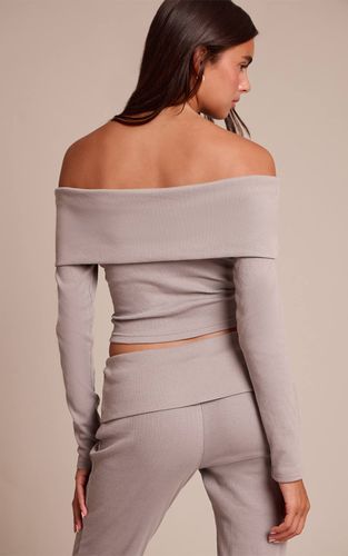 Ash Grey Haut Bardot À Revers | Taille 42 - PrettyLittleThing - Modalova