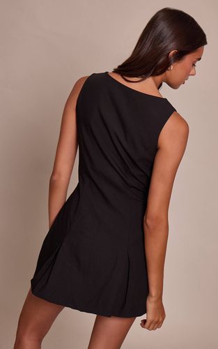 Black Robe Droite Plissée À Boutons Abstraits | Taille 32 - PrettyLittleThing - Modalova