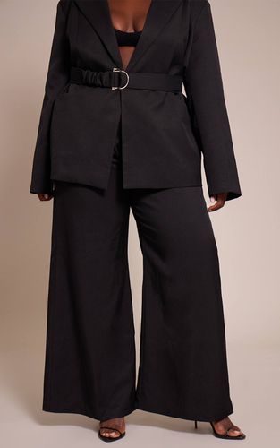Black Pantalon Large Taille Haute À Pinces Coordonné Grande Taille | Taille 46 - PrettyLittleThing - Modalova