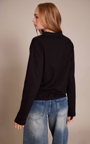 Black Haut À Col Long Brodé | Taille 32 - PrettyLittleThing - Modalova