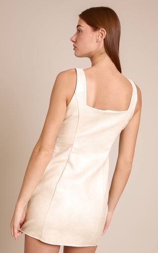 Cream Mini Robe Col Carré En Synthétiquecuir | Taille 42 - PrettyLittleThing - Modalova