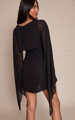 Black Robe Courte À Détail Cape | Taille 42 - PrettyLittleThing - Modalova