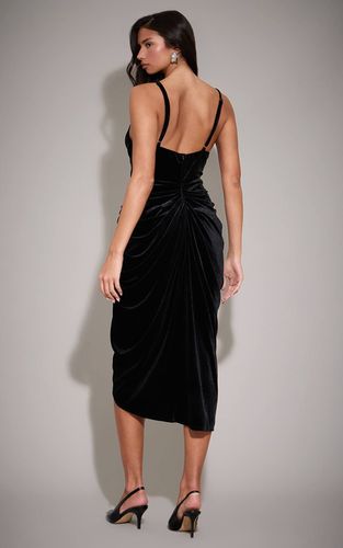 Black Robe Mi-longue Drapée En Velours À Bretelles Et Armatures | Taille 32 - PrettyLittleThing - Modalova
