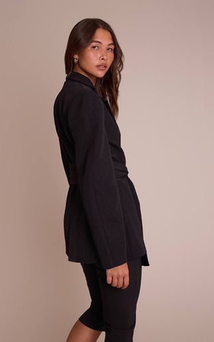 Black Blazer Ceinturé Taille Froncée À Enroulement | Taille 42 - PrettyLittleThing - Modalova