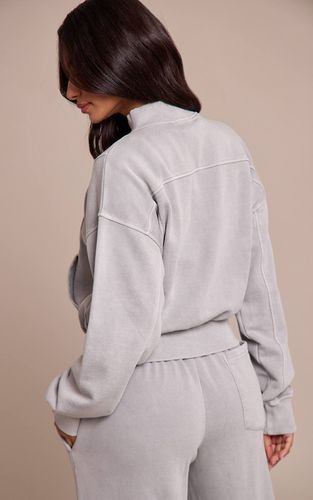 Washed Grey Sweat-shirt Petite À Col Cheminée Et Fermeture Éclair | Taille XS - PrettyLittleThing - Modalova