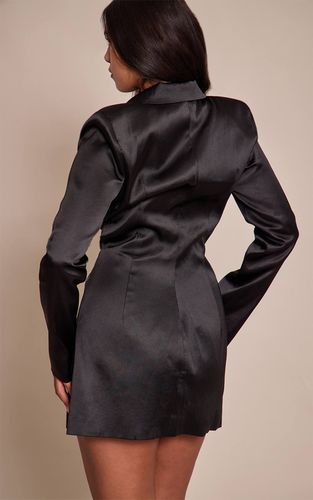 Black Robe Blazer Satinée Shape | Taille 36 - PrettyLittleThing - Modalova