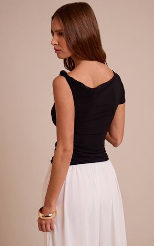 Black Haut Long Asymétrique Double Couche En Tissu Slinky Avec Détail Nœud | Taille 42 - PrettyLittleThing - Modalova