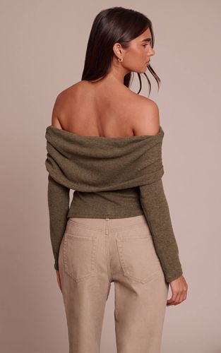 Olive Haut À Manches Longues Aspect Laine Texturé À Détail Col Rabattu | Taille 44 - PrettyLittleThing - Modalova