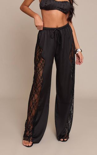 Black Pantalon En Satin À Lacets Avec Cordon De Serrage | Taille 42 - PrettyLittleThing - Modalova