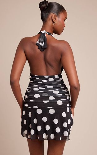 Black Robe Courte Dos-nu À Pois Contrastés | Taille 42 - PrettyLittleThing - Modalova