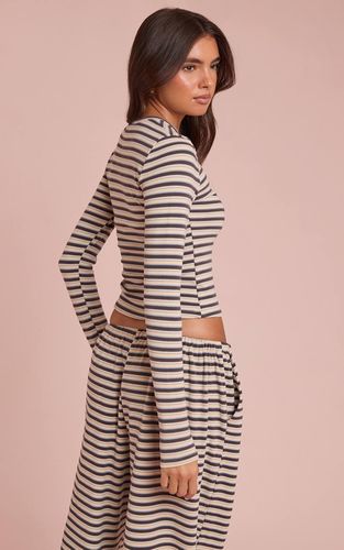 Brown Haut À Manches Longues En Polaire Douce À Rayures | Taille XS - PrettyLittleThing - Modalova