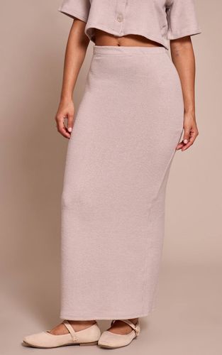 Stone Jupe Longue Côtelée Douce Taille Haute Petite | Taille Medium - PrettyLittleThing - Modalova