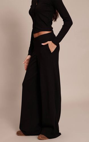 Black Pantalon Droit Taille Basse À Cordon De Serrage Côtelé | Taille 42 - PrettyLittleThing - Modalova