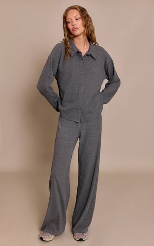 Charcoal Grey Pantalon Droit À Grosses Côtes Avec Taille Élastiquée | Taille 32 - PrettyLittleThing - Modalova