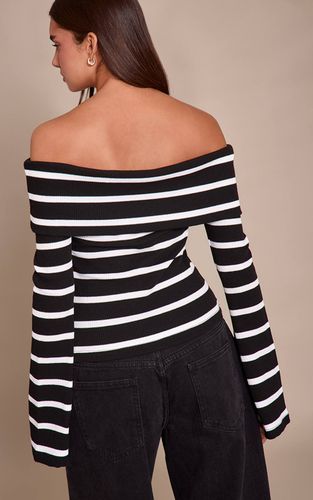 Monochrome Haut Épaules Dénudées À Manches Longues Amples En Maille Côtelée Rayée / | Taille 42 - PrettyLittleThing - Modalova