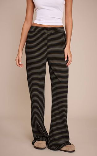Multi Pantalon Large Boyfriend Chocolat | Taille 32 - PrettyLittleThing - Modalova