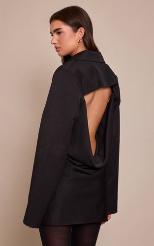 Black Robe Blazer Dos Nu À Col Drapé En Tissu Tissé | Taille 42 - PrettyLittleThing - Modalova