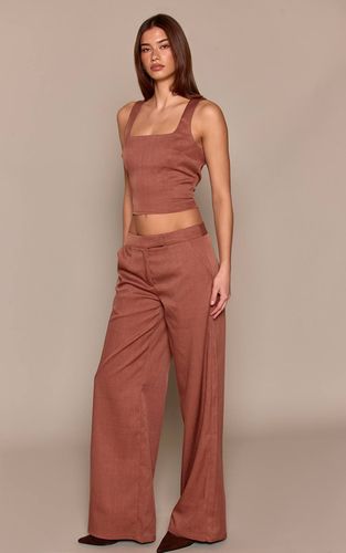 Brown Pantalon Tissé À Taille Ajustée | Taille 42 - PrettyLittleThing - Modalova