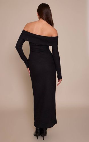 Black Robe Longue Texturée À Épaules Dénudées Avec Ceinture | Taille 42 - PrettyLittleThing - Modalova