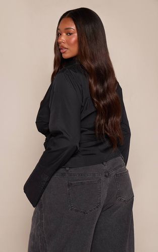 Black Chemise Grande Taille À Taille Nouée Cintrée | Taille 46 - PrettyLittleThing - Modalova