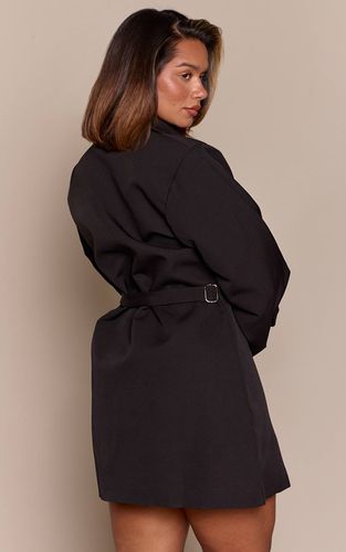 Black Robe Blazer Ajustée À Taille Ajustable Et Manches Plissées Shape | Taille 42 - PrettyLittleThing - Modalova