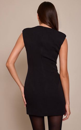 Black Robe Mini En Tissu Tissé Avec Détail De Bordure Froncée | Taille 42 - PrettyLittleThing - Modalova