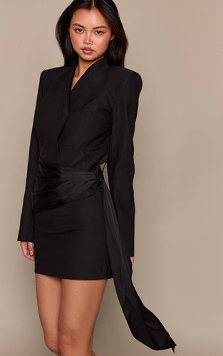 Jupe Mini Évasée À Fines Rayures | Taille 42 - PrettyLittleThing - Modalova