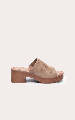 Mules À Plateforme Et Talon Bloc En Synthétique Coupe Large | Taille 38 - PrettyLittleThing - Modalova