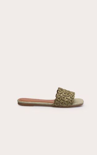 Khaki Sandales Mules Plates En Raphia | Taille 38 - PrettyLittleThing - Modalova