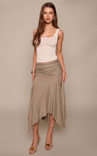 Jupe Midi Asymétrique Froncée Toucher Doux | Taille 44 - PrettyLittleThing - Modalova
