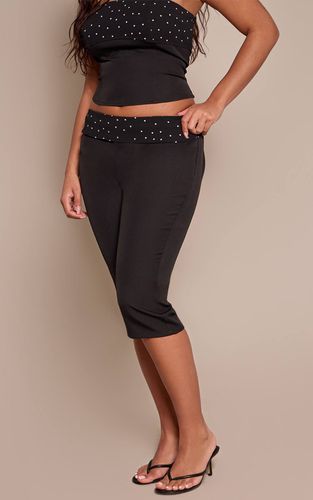 Black Pantalon Capri Taille Haute À Pois Coupe Ajustée Sculptante | Taille 42 - PrettyLittleThing - Modalova