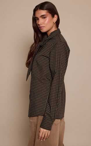 Chemise Oversize À Carreaux En Coton Avec Détail Col Noué | Taille 42 - PrettyLittleThing - Modalova