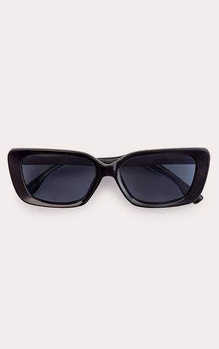Black Lunettes De Soleil Œil De Chat Carrées - PrettyLittleThing - Modalova