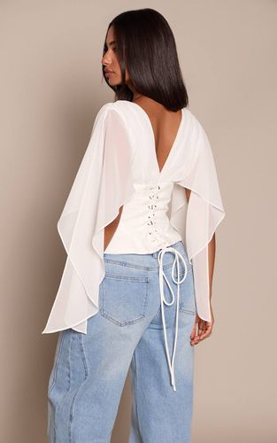 White Haut Petite En Mousseline À Manches Drapées Et Taille Corset | Taille 42 - PrettyLittleThing - Modalova