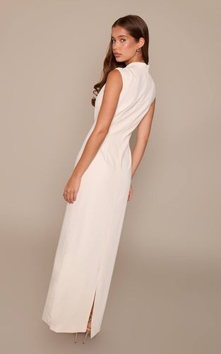 Cream Robe Maxi Ajustée Avec Découpe Goutte D'eau Et Détails Bordés | Taille 42 - PrettyLittleThing - Modalova