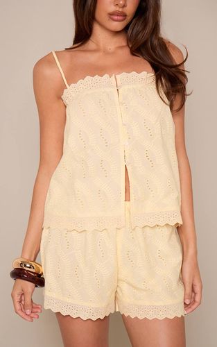 Lemon Ensemble Coordonné Short Broderie Anglaise | Taille 44 - PrettyLittleThing - Modalova