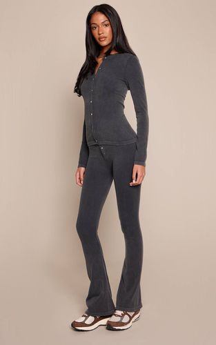 Black Ensemble Coordonné Legging Évasé Côtelé Contour Avec Détails Boutonnés - Grande Taille | Taille XS - PrettyLittleThing - Modalova