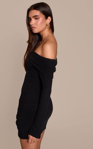 Black Robe Moulante Côtelée À Détail Cache-cœur Et Encolure Bardot | Taille 42 - PrettyLittleThing - Modalova