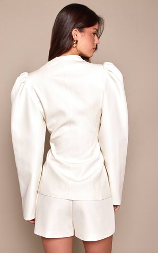 Cream Blazer Cintré À Manches Froncées | Taille 42 - PrettyLittleThing - Modalova