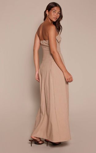 Robe Mi-longue Plissée À Bustier | Taille 42 - PrettyLittleThing - Modalova