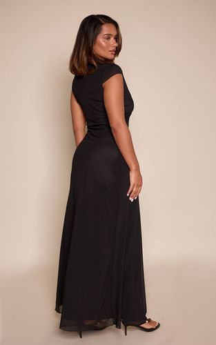 Black Robe Maxi Ajustée En Mesh Avec Découpe En Trou De Serrure | Taille 36 - PrettyLittleThing - Modalova