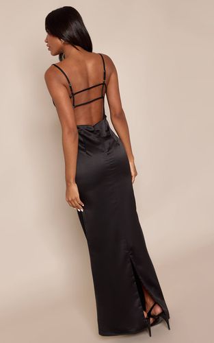 Black Robe Longue Dos Nu Sans Manches À Bretelles | Taille 42 - PrettyLittleThing - Modalova